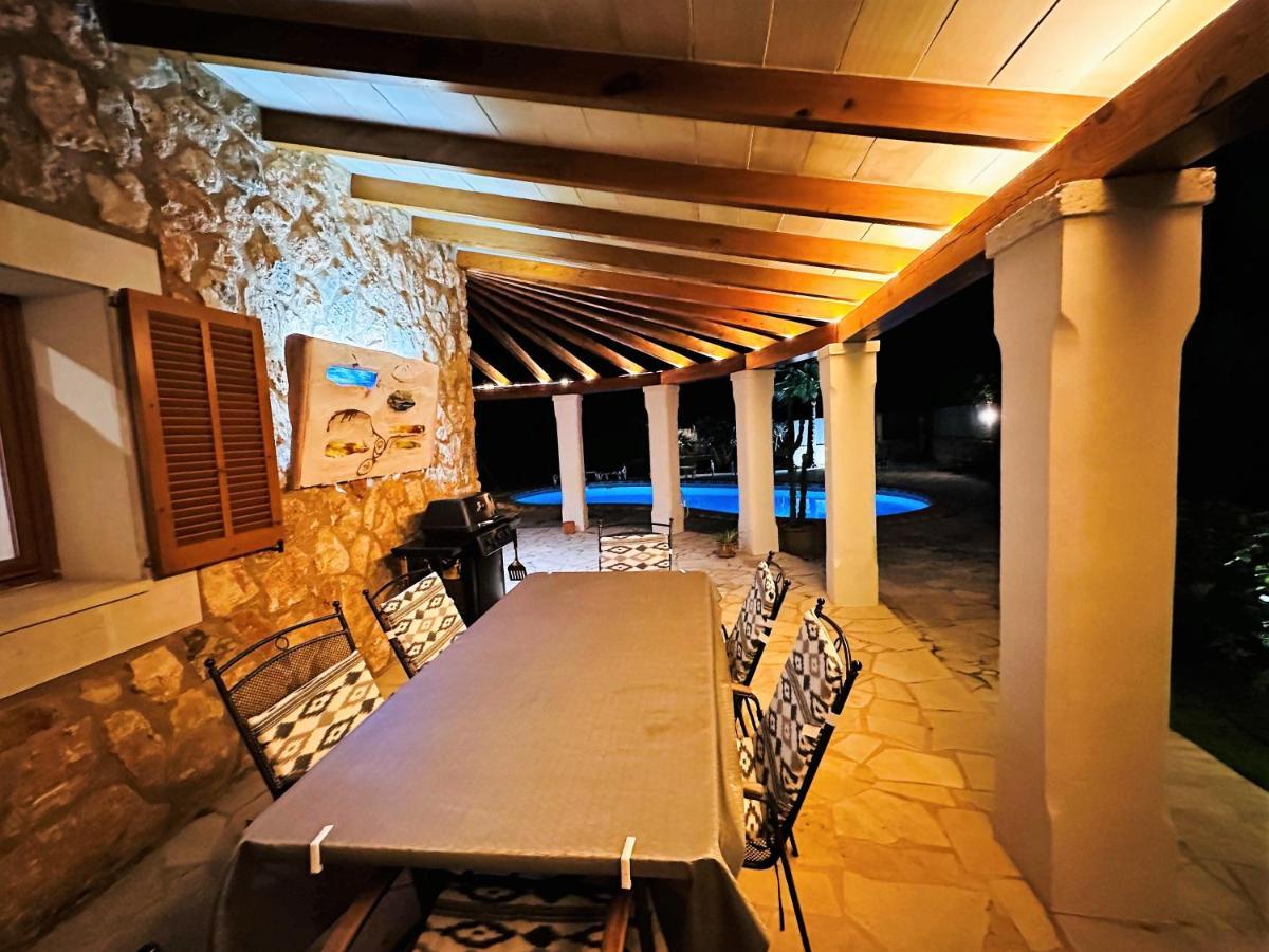 Villa Sanchez In Strandnahe Mit Pool, Jacuzzi, Klima, Wifi, Gas Bbq Сантаньї Екстер'єр фото