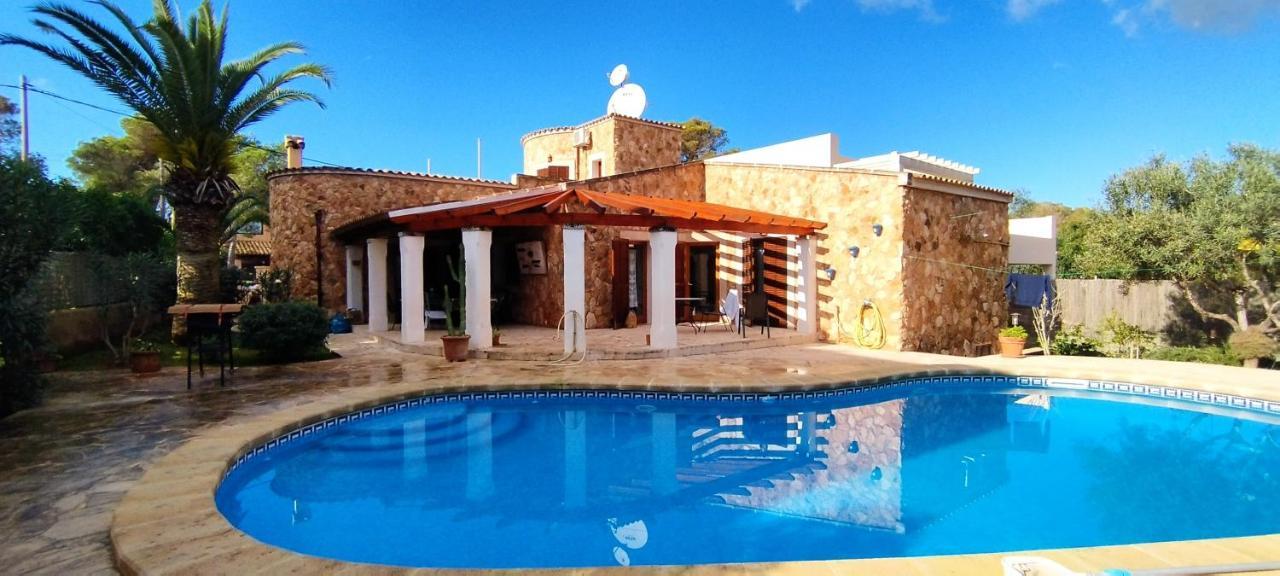 Villa Sanchez In Strandnahe Mit Pool, Jacuzzi, Klima, Wifi, Gas Bbq Сантаньї Екстер'єр фото