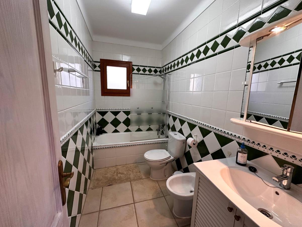 Villa Sanchez In Strandnahe Mit Pool, Jacuzzi, Klima, Wifi, Gas Bbq Сантаньї Екстер'єр фото